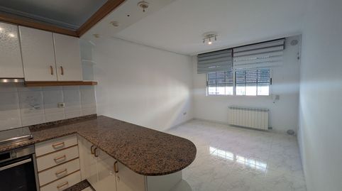 Foto 3 de Piso en venta en Andorra, Carballo, A Coruña