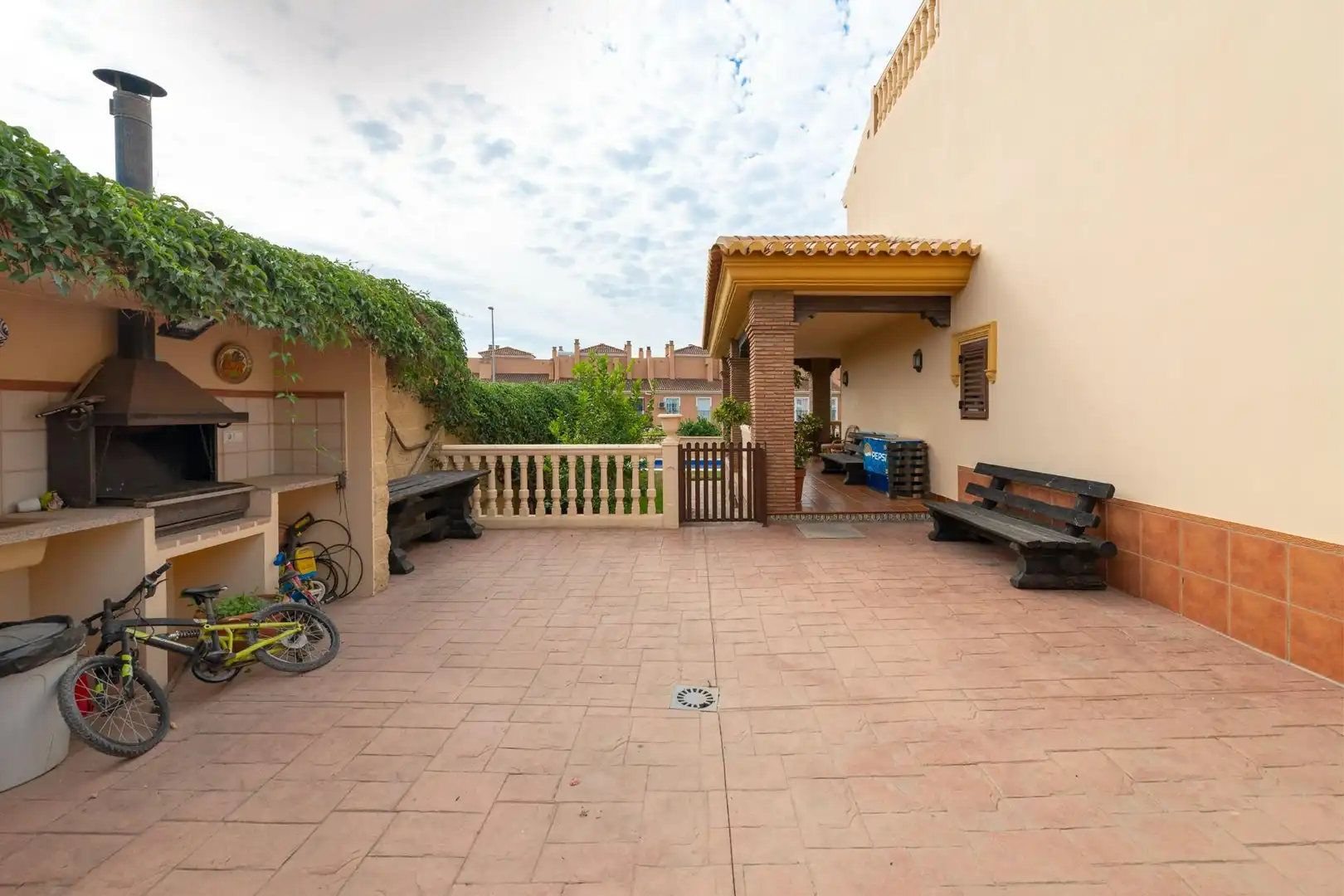 Terrassa de Casa o xalet en venda en Rincón de la Victoria amb Aire condicionat, Jardí privat i Terrassa