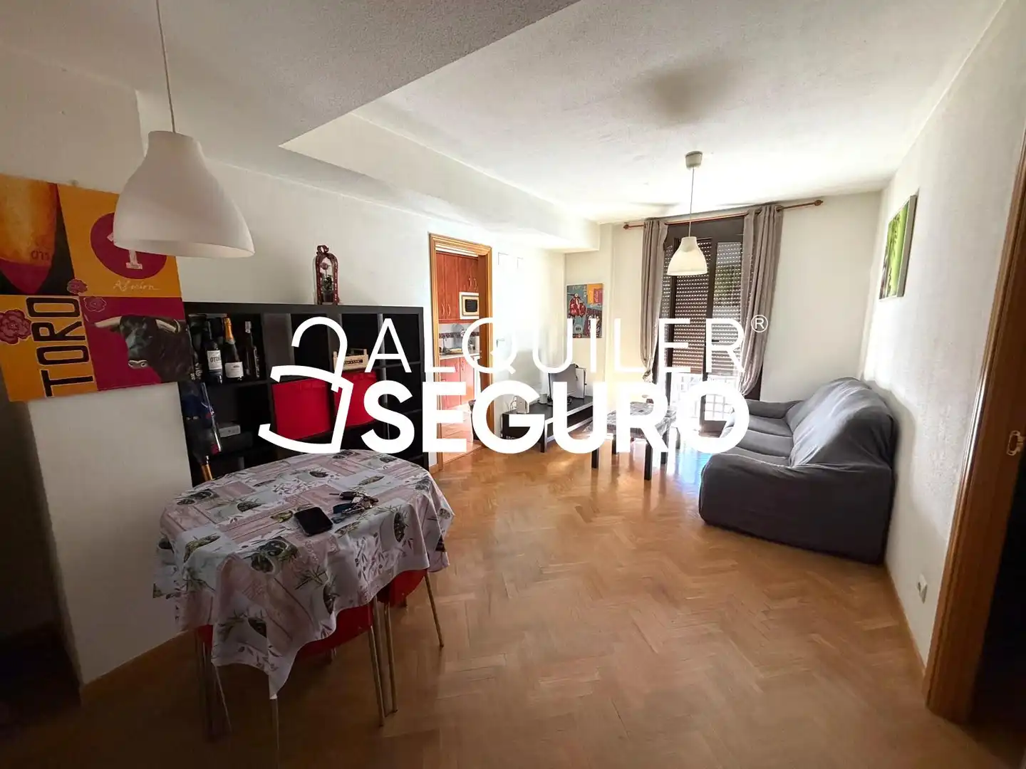 Sala d'estar de Pis de lloguer en Ocaña amb Aire condicionat i Moblat