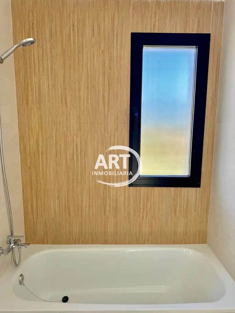 Casa o chalet en venta en San Antonio de Benagéber con Aire acondicionado, Jardín privado y Terraza