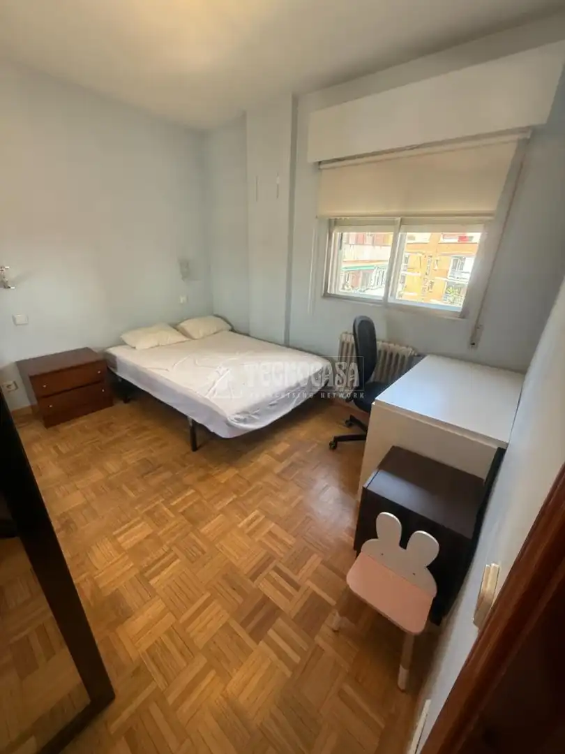Dormitori de Pis en venda en Madrid amb Aire condicionat, Calefacció i Balcó