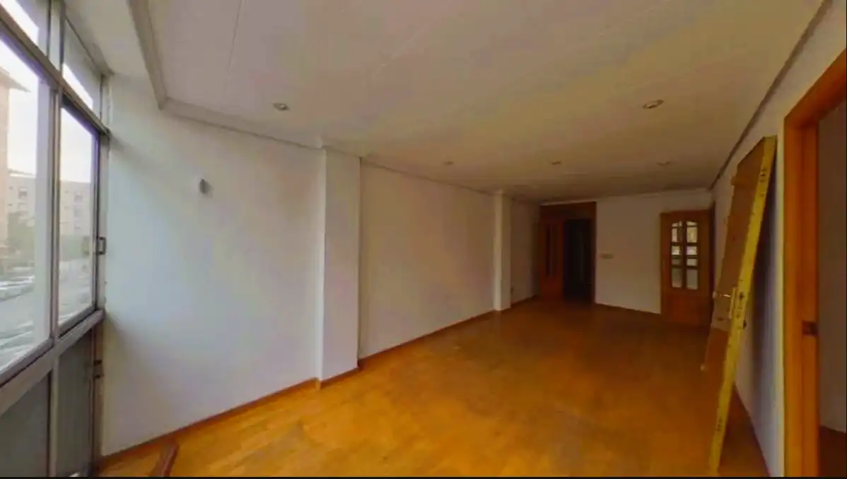 Flat for sale in Cornellà de Llobregat
