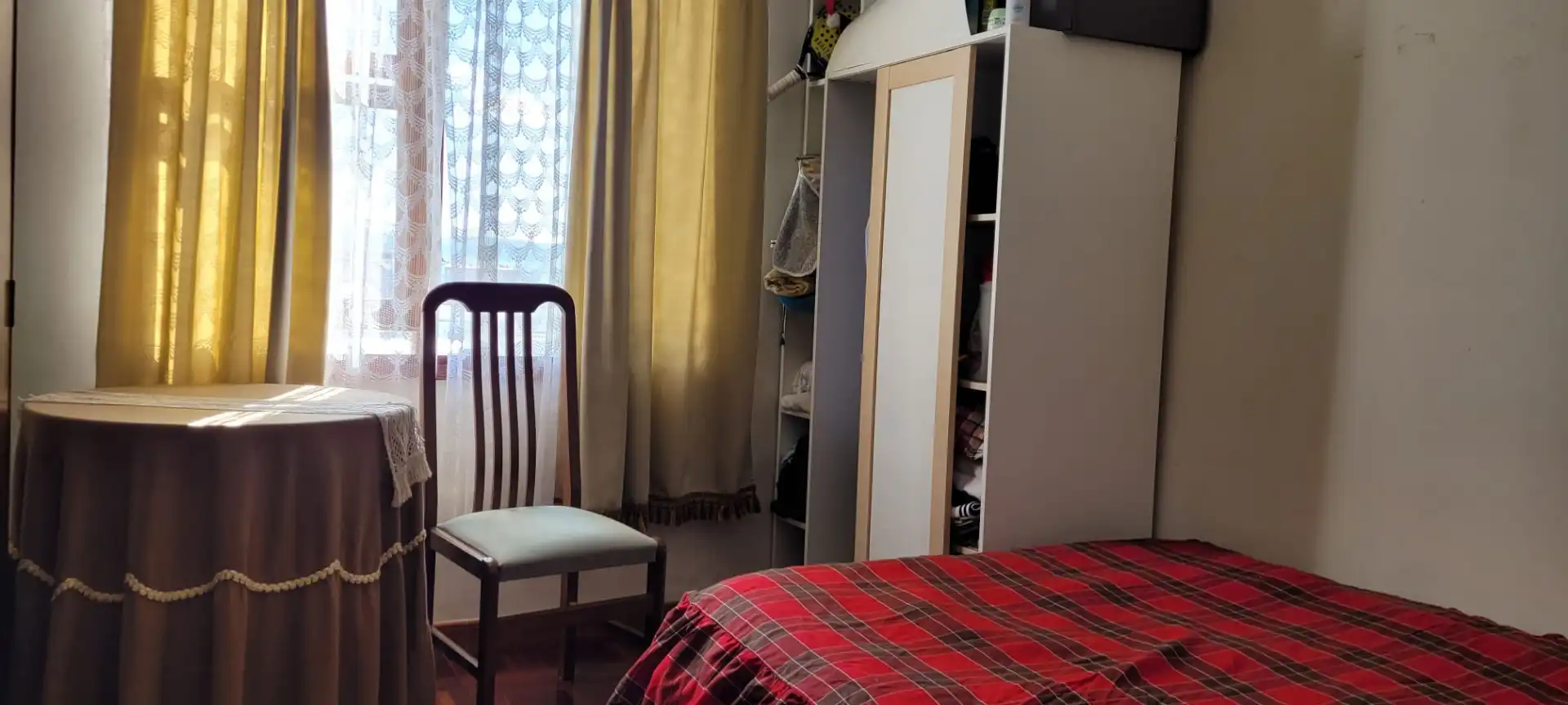 Schlafzimmer von Wohnung zum Verkauf in Ferrol mit Heizung, Parkett und Internet