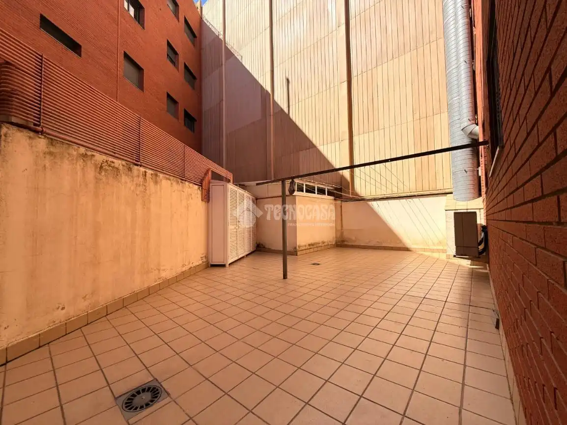 Flat for sale in Sant Boi de Llobregat  with Air Conditioner and Heating