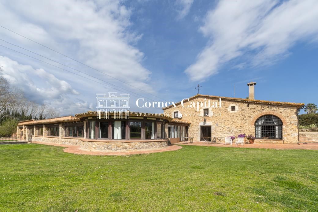 Jardín de Casa o chalet en venta en Begur con Aire acondicionado, Calefacción y Jardín privado