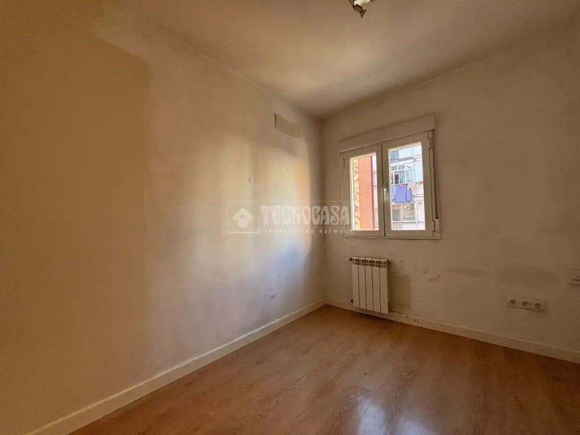 Habitación de Piso en venta en Madrid con Aire acondicionado y Calefacción