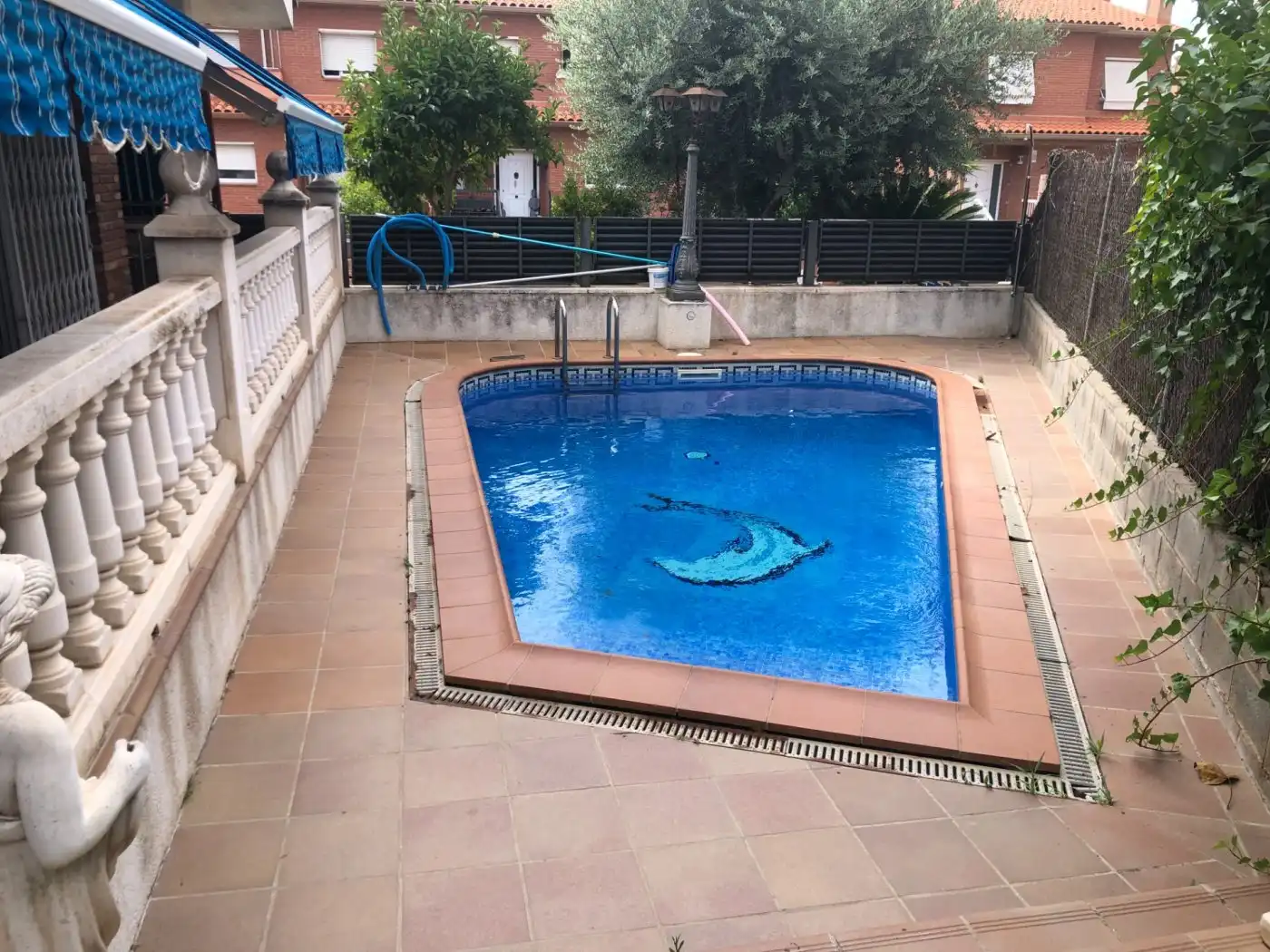 Piscina de Casa o chalet en venta en Martorell con Aire acondicionado, Calefacción y Jardín privado