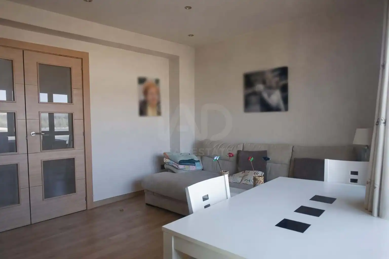 Sala d'estar de Pis en venda en Torrelavega  amb Terrassa