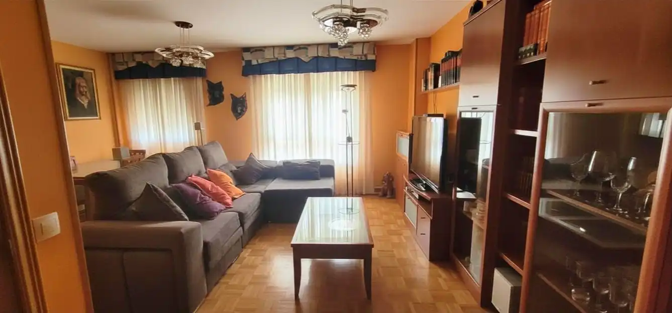 Sala d'estar de Pis en venda en Belorado amb Moblat