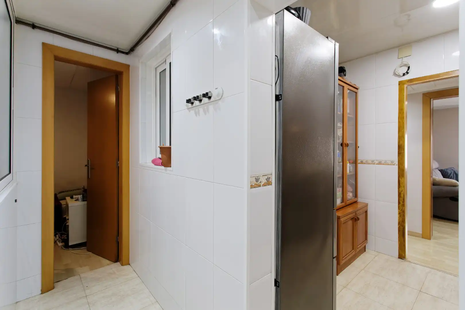 Kitchen of Flat for sale in L'Hospitalet de Llobregat