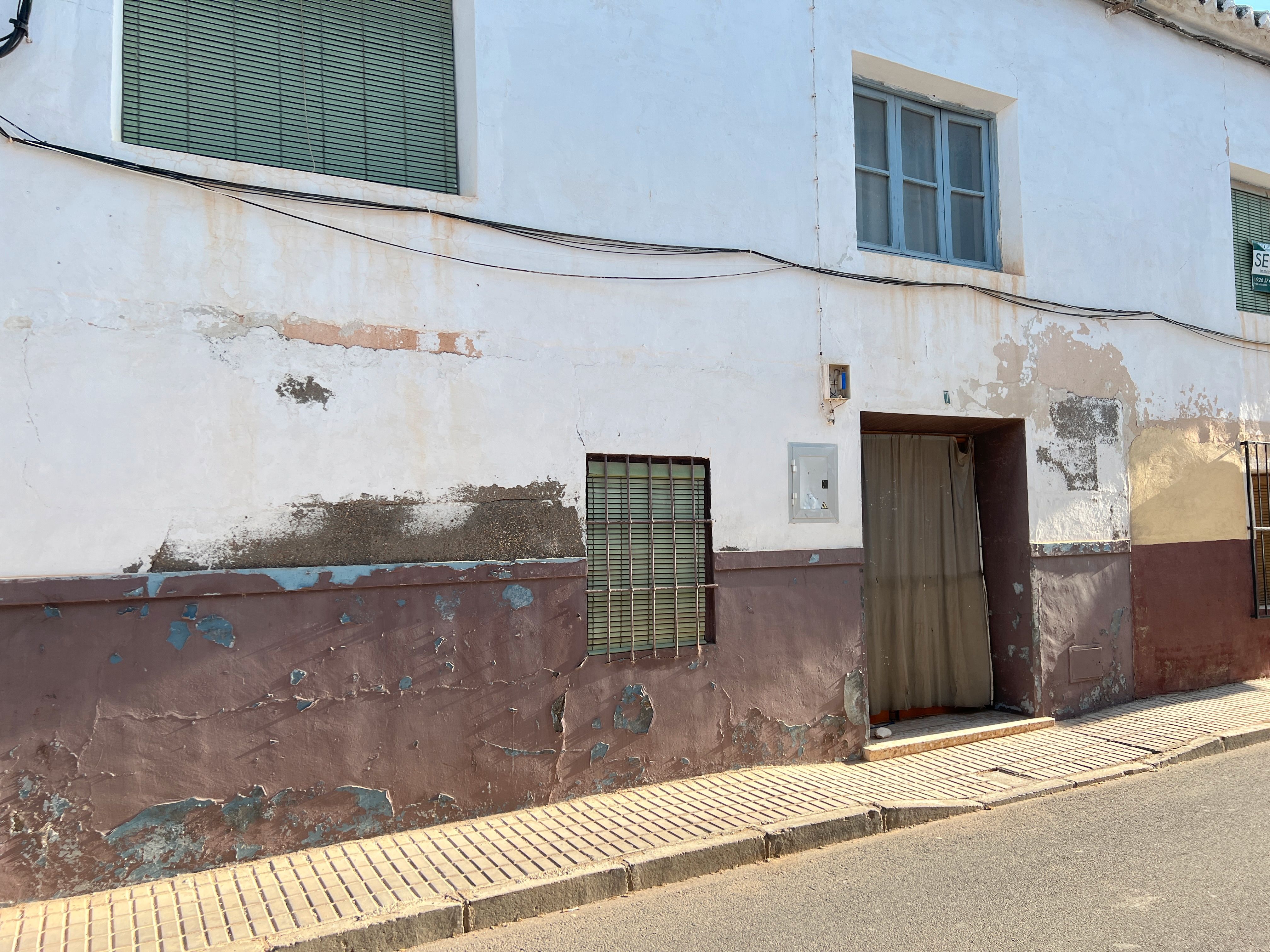 Exterior view of House or chalet for sale in Herencia
