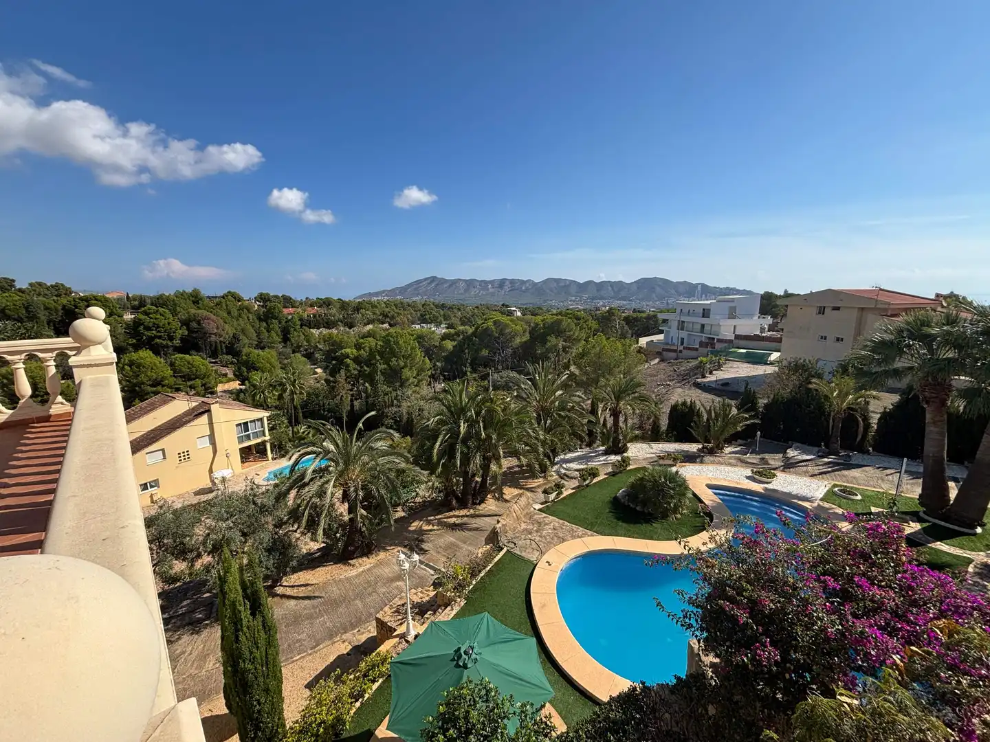 Chalet con piscina en venta en Urbanizaciones, imagen 73