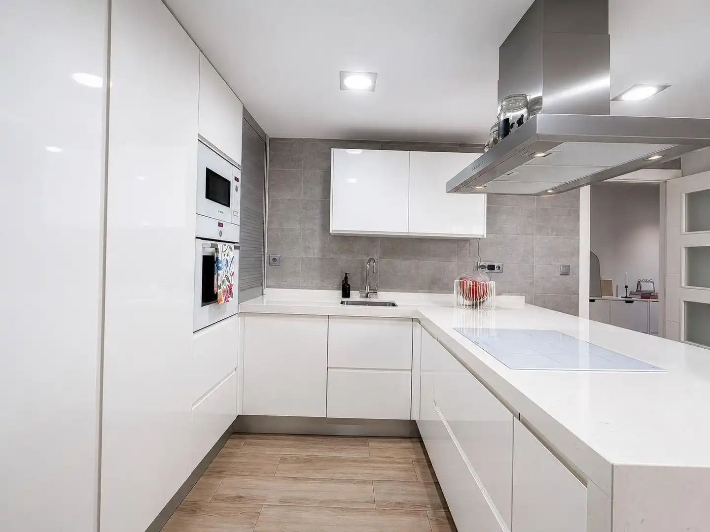 Cuina de Apartament en venda en Pilar de la Horadada amb Aire condicionat, Terrassa i Traster
