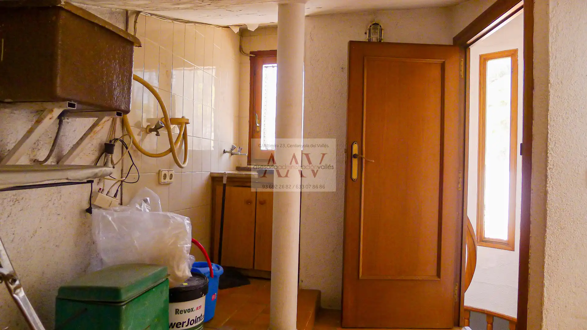 Cocina de Casa o chalet en venta en Cerdanyola del Vallès con Calefacción, Jardín privado y Terraza