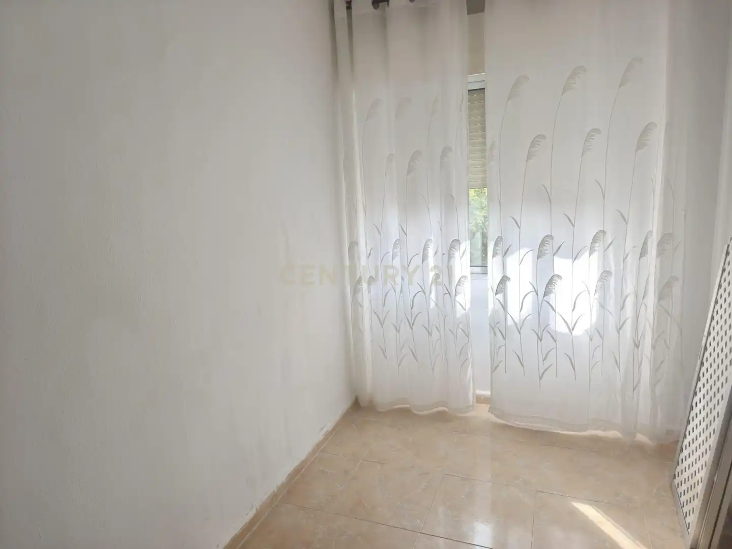Schlafzimmer von Wohnungen zum Verkauf in Cáceres