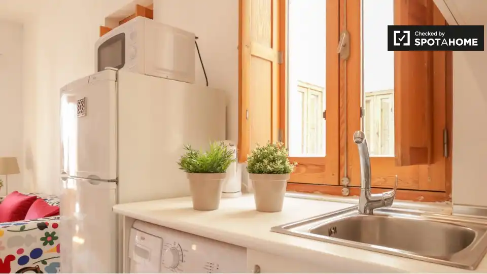 Flat with terrace to rent in Latina, imagen 8