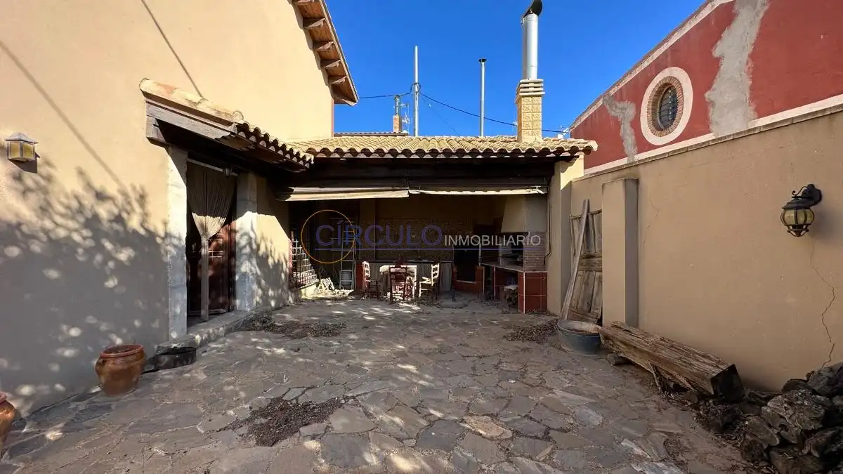 Vista exterior de Casa o chalet en venta en Lorca con Calefacción, Trastero y Amueblado