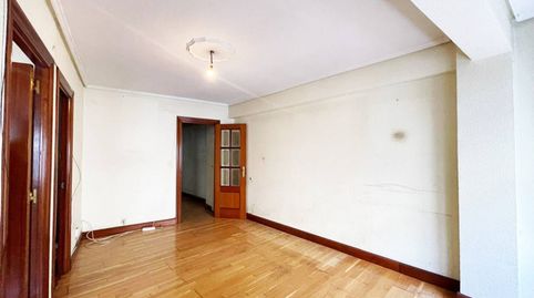 Foto 2 de Piso en venta en Calle Rentería Reyes, 10, Santoña, Cantabria