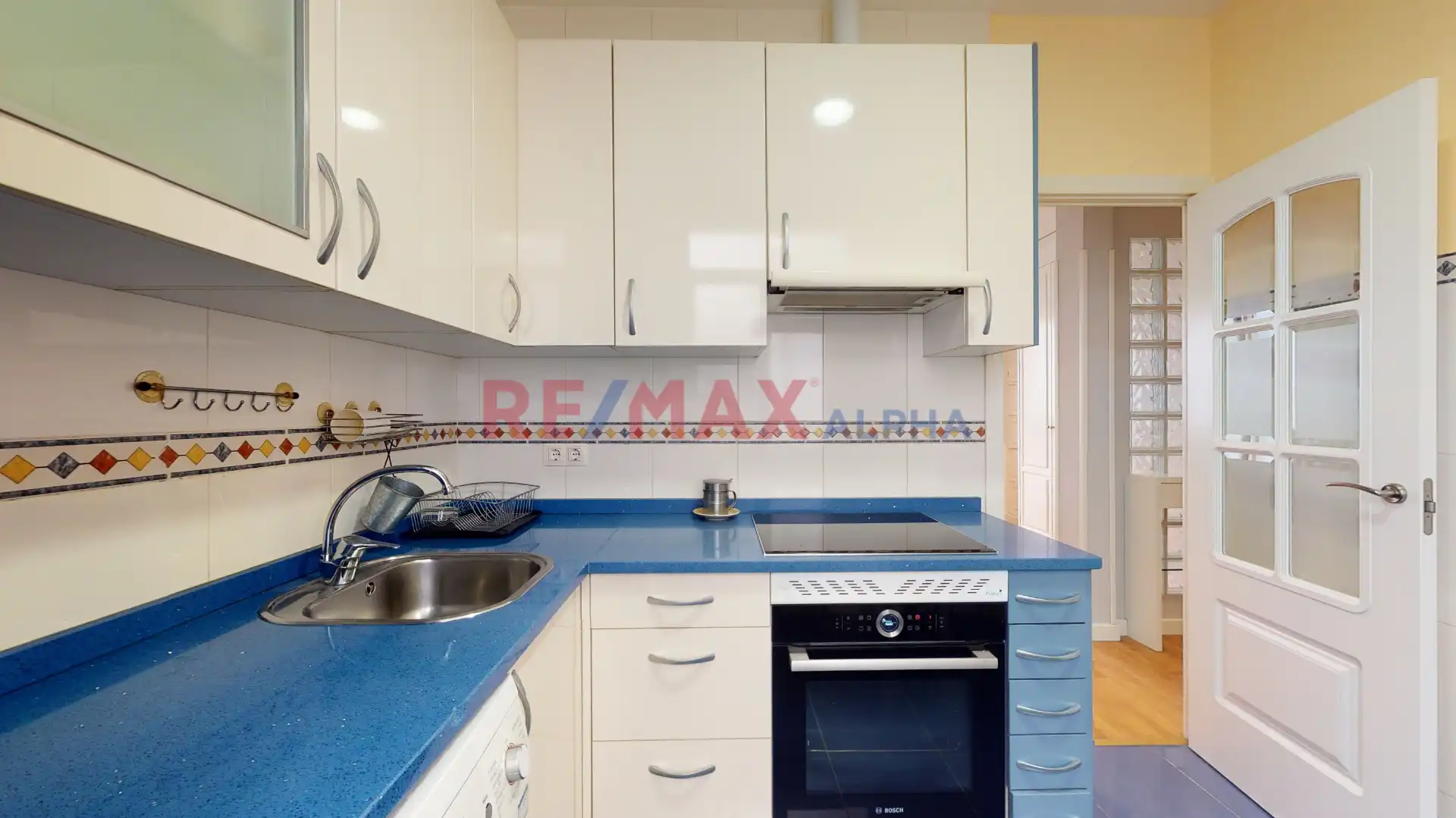 Kitchen of Flat for rent in Madrid  with Air Conditioner, Heating and Furnished