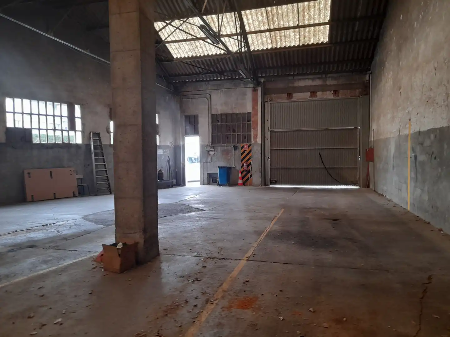 Industriegebäude zur Miete in Carrer Enrique Granados