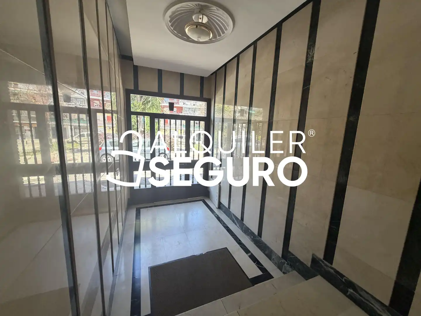 Flat for rent in Madrid  with Air Conditioner, Heating and Terrace