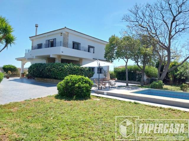 Casa-chalet en Venta en Poble Nou