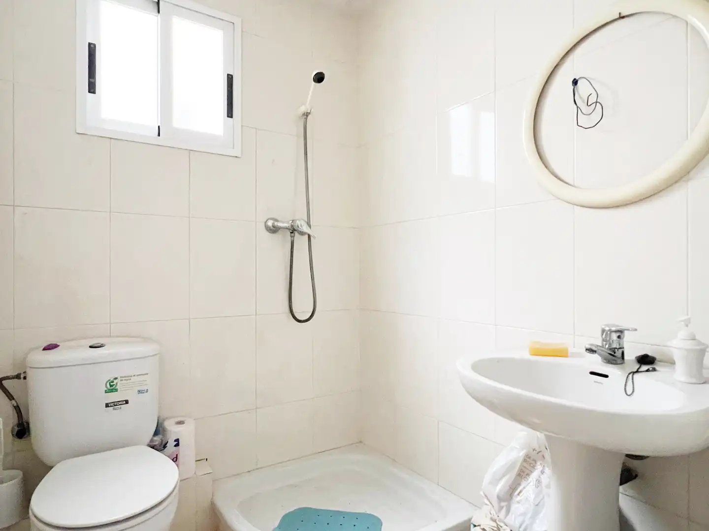 Baño de Piso en venta en Valencia con Amueblado