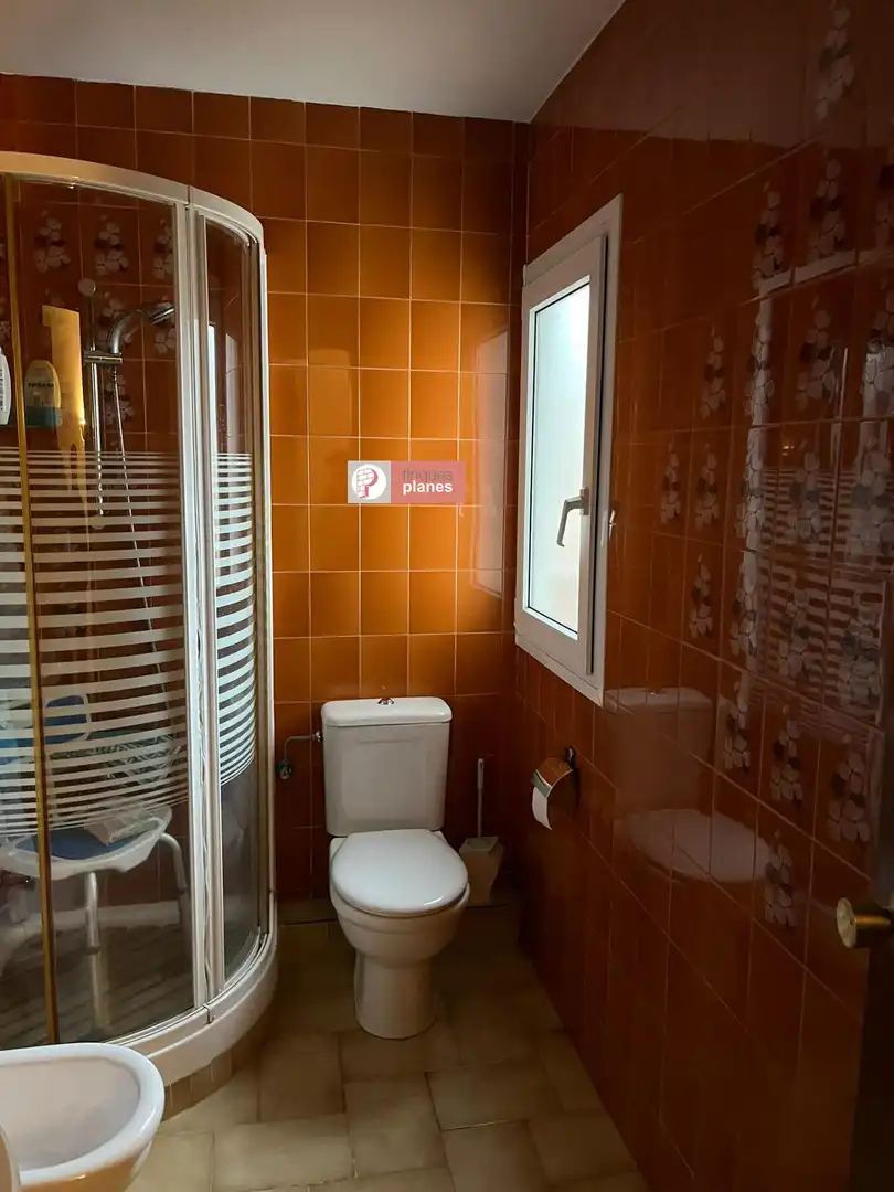 Bany de Casa o xalet en venda en Lleida amb Calefacció, Terrassa i Traster