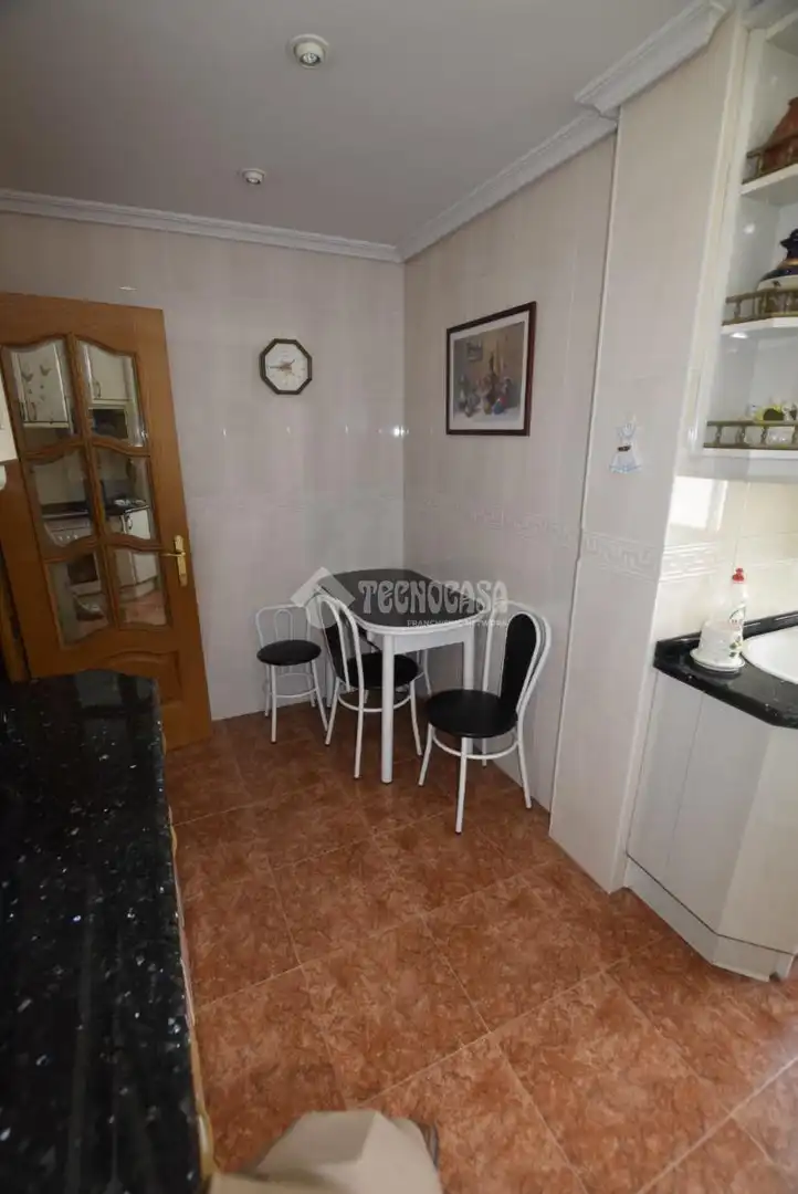 Comedor de Piso en venta en Alcorcón con Aire acondicionado, Calefacción y Terraza