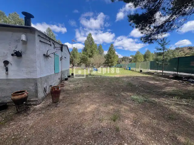 Houses for sale in Trillo  with Heating and Storage room