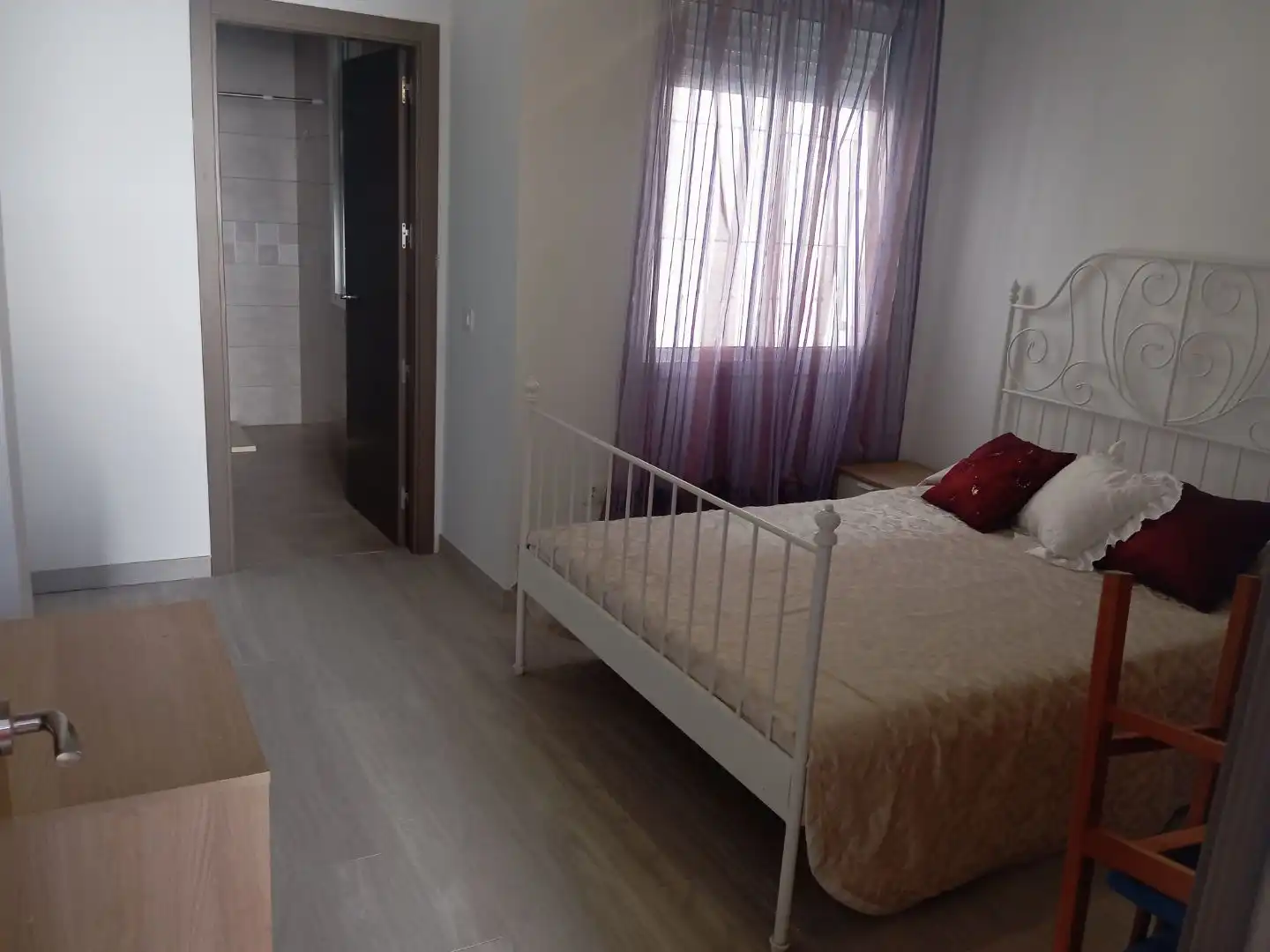 Dormitori de Casa o xalet en venda en Cerro - Amate