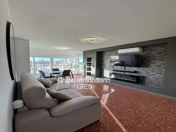 Sala de estar de Apartamento en venta en Sueca con Aire acondicionado, Calefacción y Amueblado