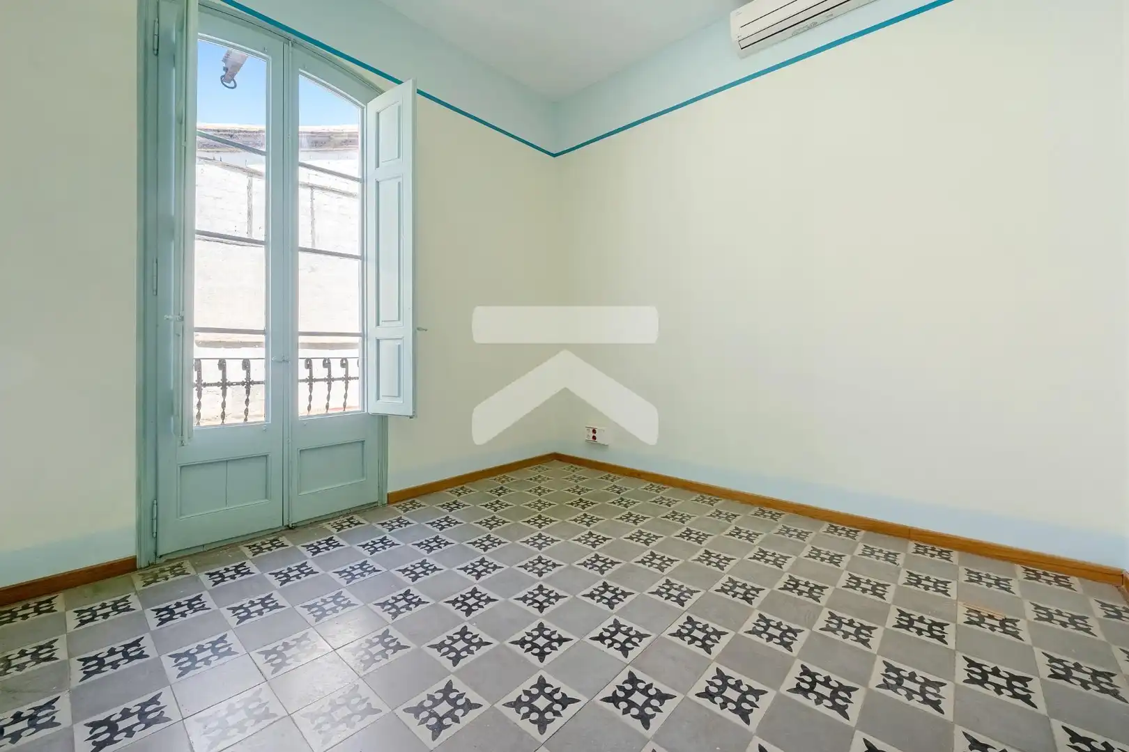 Buildings for sale in Tortosa