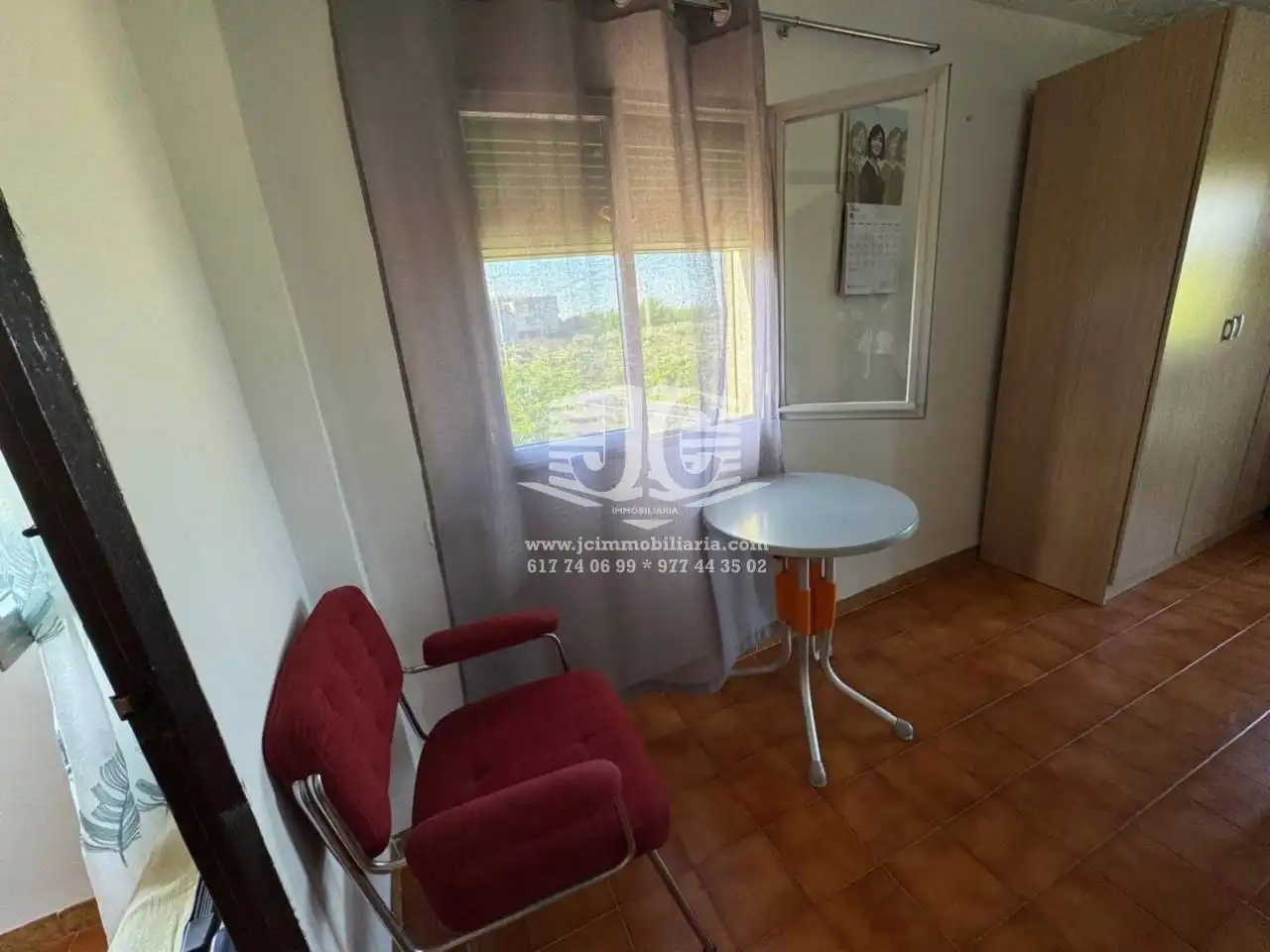 Dormitori de Casa o xalet en venda en Tortosa amb Aire condicionat, Jardí privat i Parquet