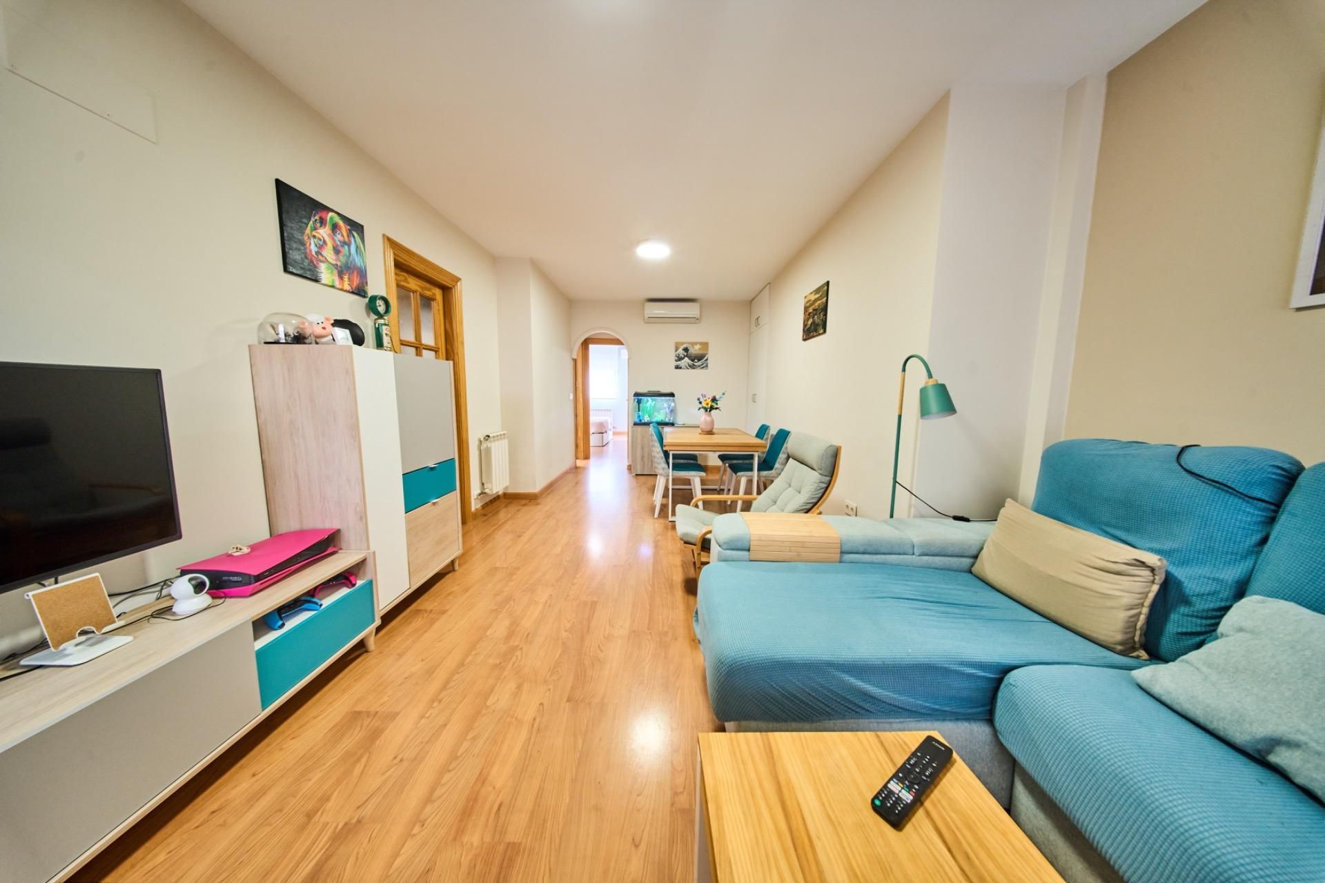 Sala d'estar de Pis en venda en Villa de Otura amb Calefacció, Terrassa i Balcó