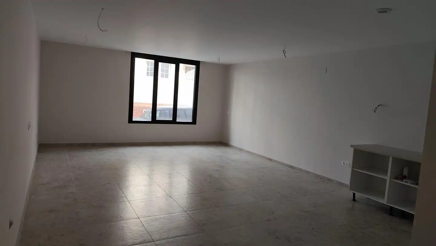 Erdgeschosswohnung mit Aufzug zum Verkauf in Playa de San Juan, imagen 5