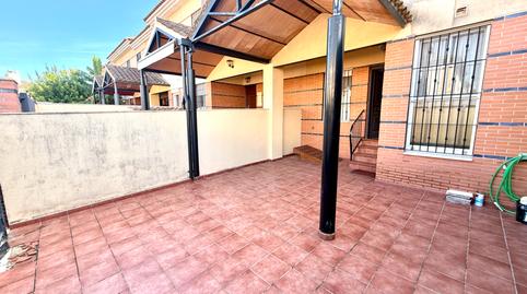 Foto 4 de Casa adosada en venda a Calle Isadora Duncan, Casco Antiguo, Sevilla