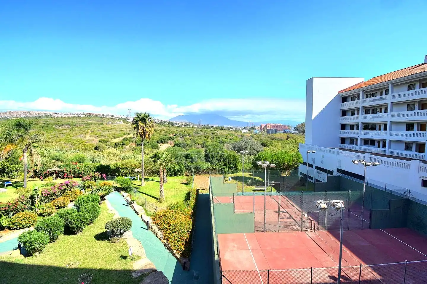 Apartamento con piscina en venta en Martagina