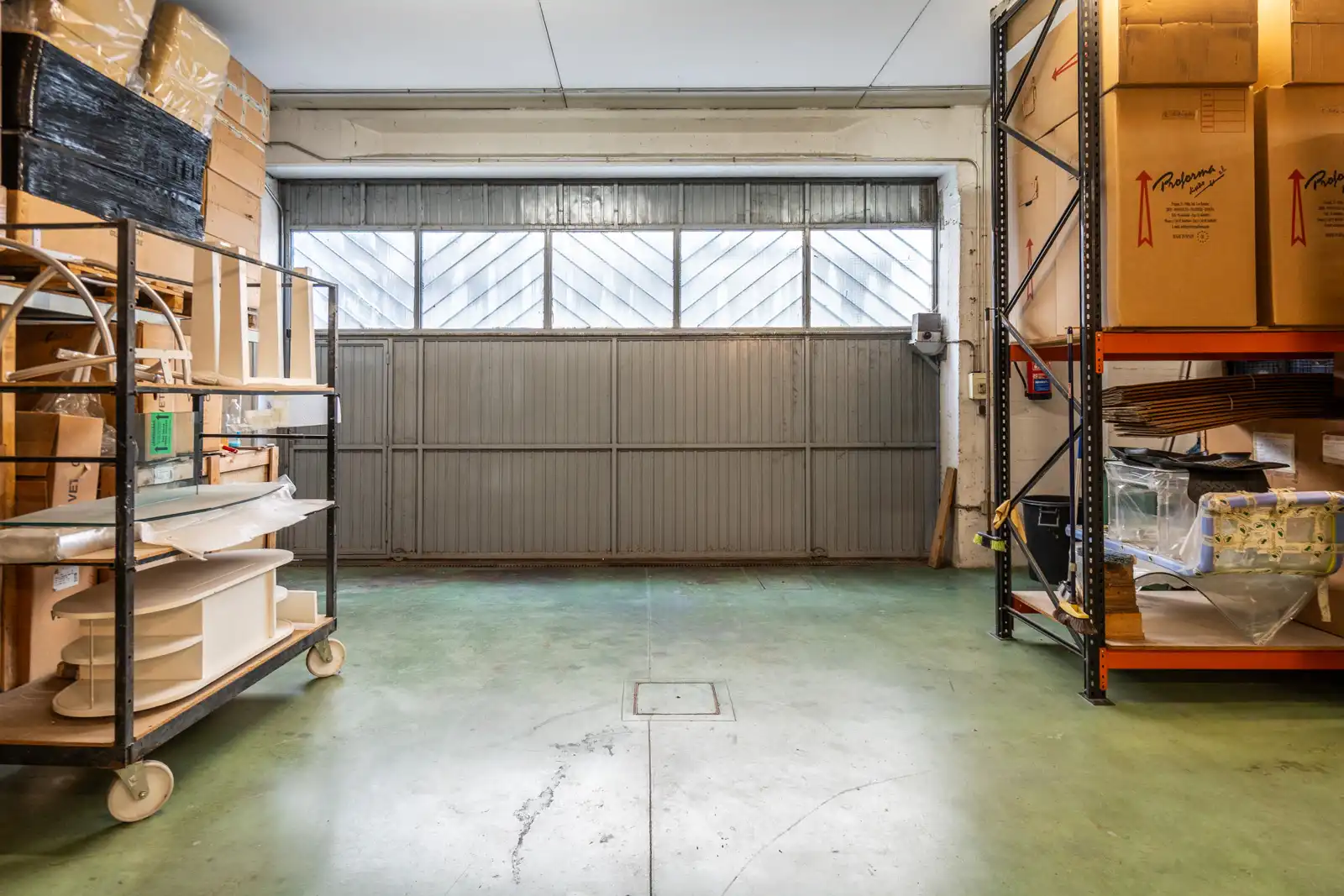Fabrikhallen zur Miete in Móstoles