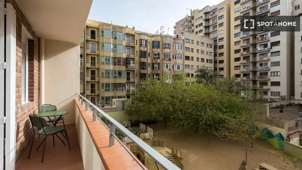 Terrassa de Pis de lloguer en Barcelona amb Aire condicionat, Calefacció i Moblat