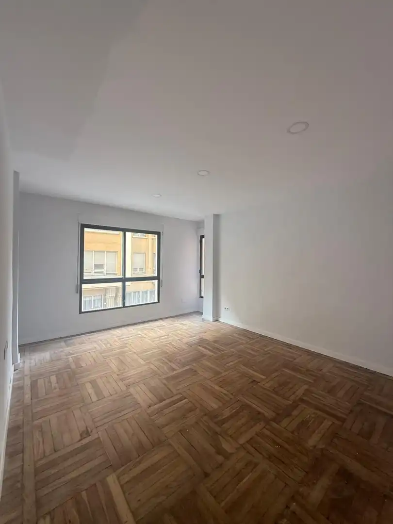 Flat with lift to rent in Santander - CALLE LEALTAD, imagen 4