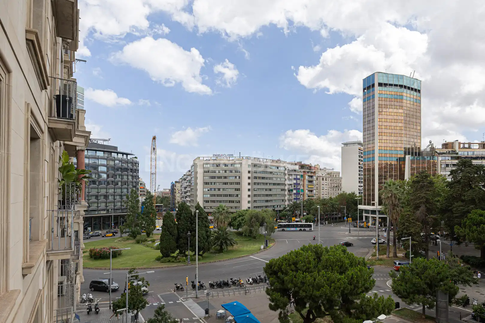 Exterior view of Flat for rent in Barcelona  with Air Conditioner, Heating and Parquet flooring