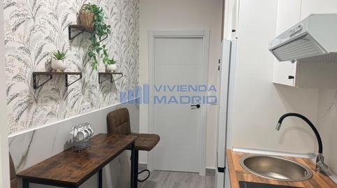 Foto 5 de Piso en venta en Platano, Valdeacederas,  Madrid Capital