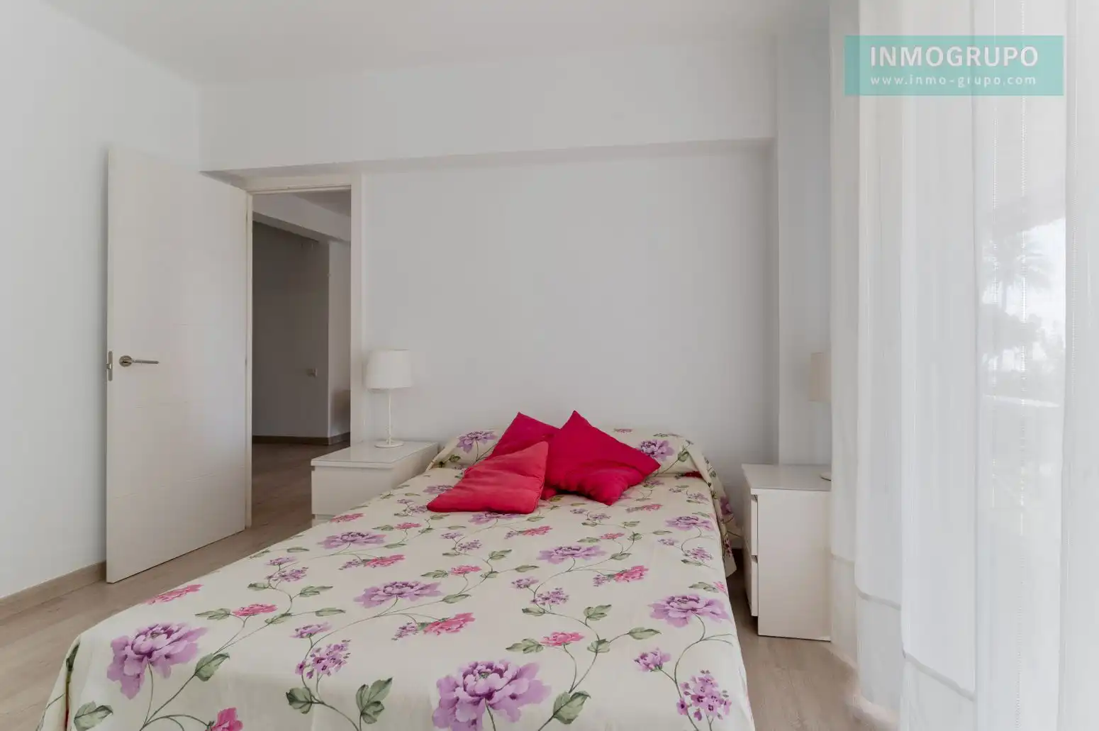 Dormitori de Pis en venda en Benicasim / Benicàssim amb Terrassa i Piscina comunitària