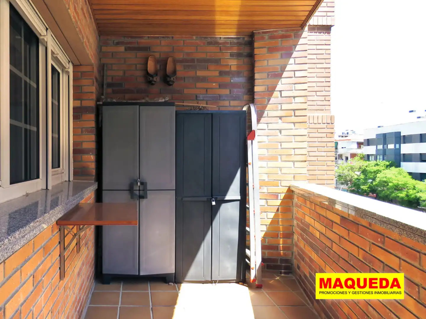 Balcony of Flat for sale in Alcorcón  with Air Conditioner, Heating and Parquet flooring
