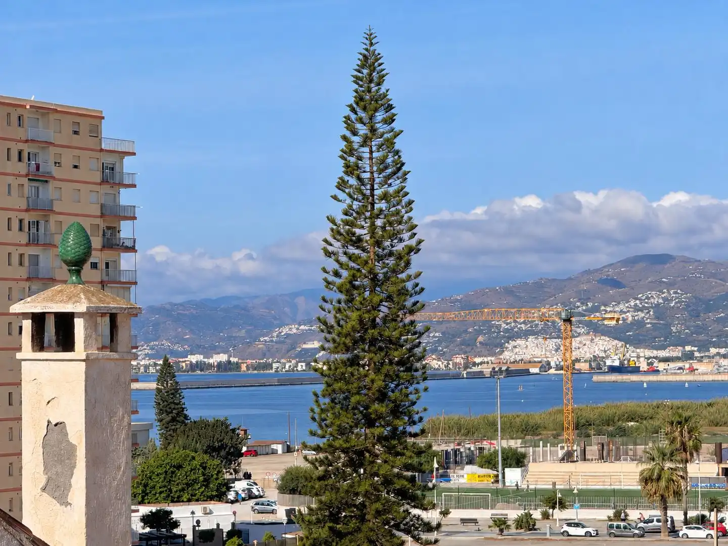 Casa aparellada amb terrassa en venda a Calle Mirador de la Bahía 31, imagen 39