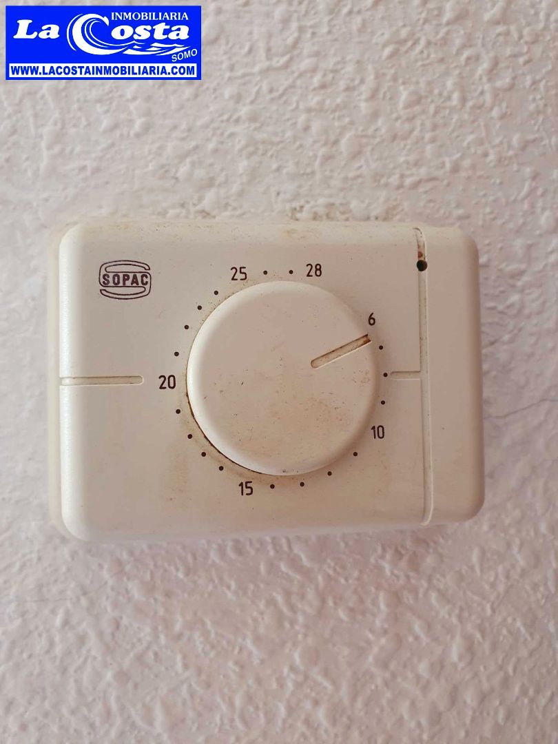 Vista exterior de Piso en venta en Ribamontán al Mar con Calefacción, Terraza y Amueblado