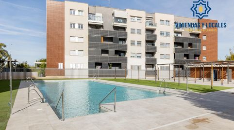 Foto 2 de Piso en venta en Avenida de Circunvalación, Carretera de Granada - La Alcazaba, Alhendín