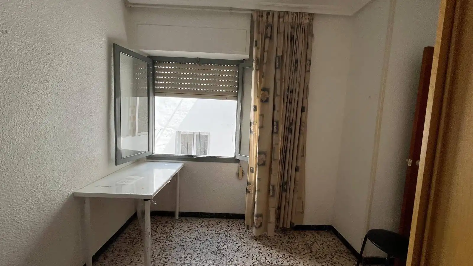 Bedroom of Flat for sale in Elche / Elx  with Air Conditioner, Heating and Balcony