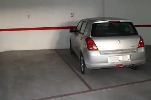 Parking with lift for sale in Joaquina Gavila, imagen 2